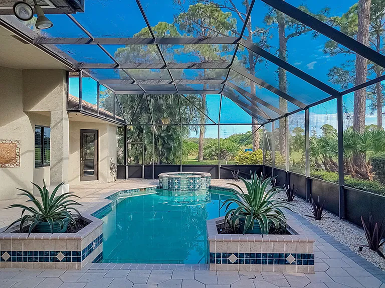 8060 Kiawah Trce — Photo 25