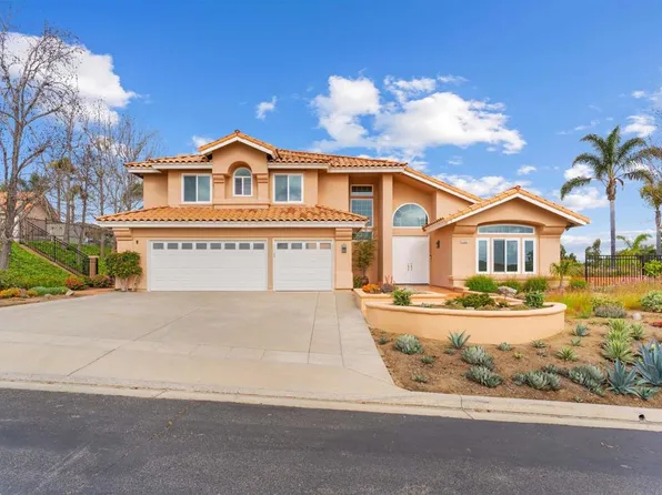 1553 Parkview Dr, Vista, CA 92081