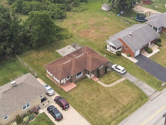 5th image of 107 Long Dr