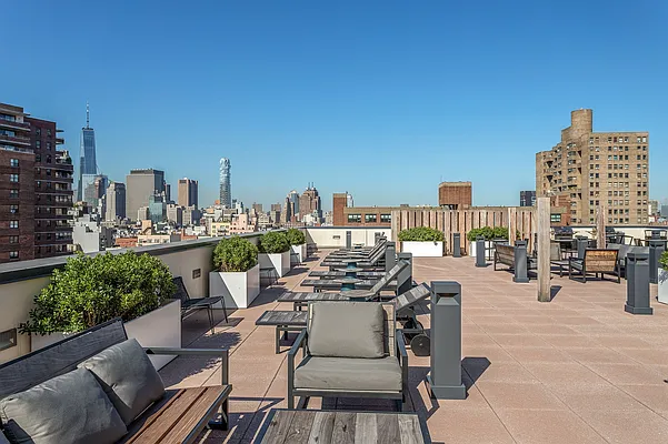 Rented by Douglas Elliman | media 35