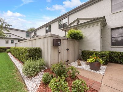 5010 Lahoma St, Dallas, TX, 75235
