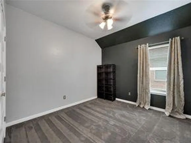 4325 Rolling Water Dr — Photo 14