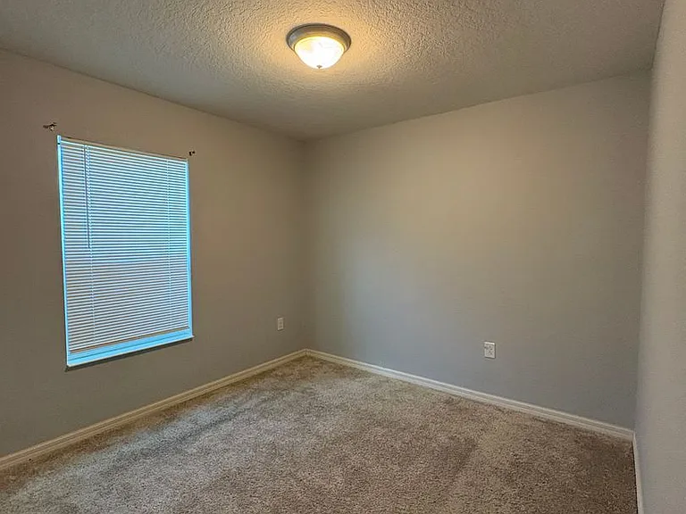 4751 Maplewild Ln — Photo 13