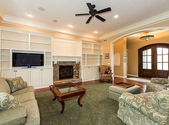 5th image of 6324 Tuscany Cir