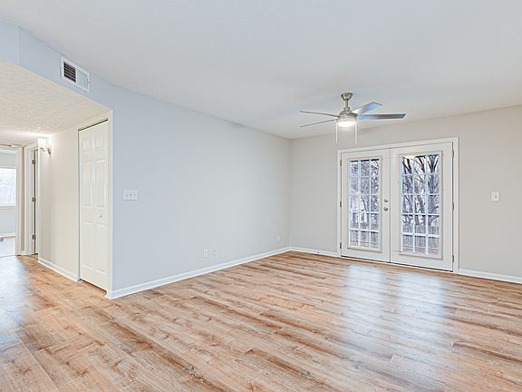 3rd image of 4404 Wisteria Landing Cir Unit 202