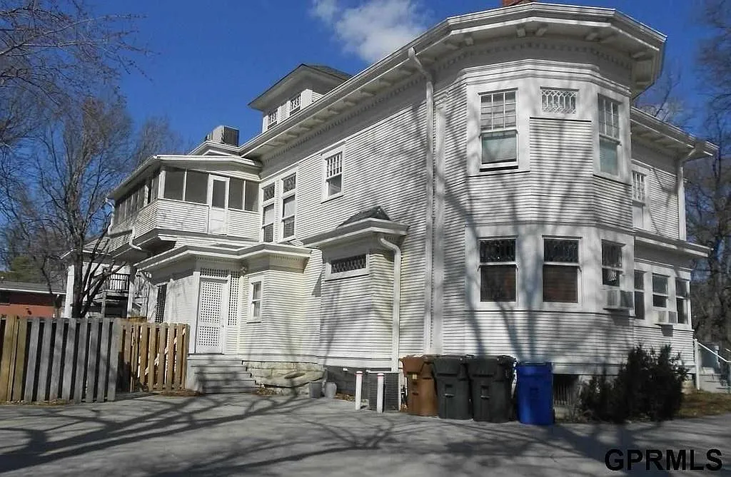 1 bed, 850 sqft, $925 — Photo 2