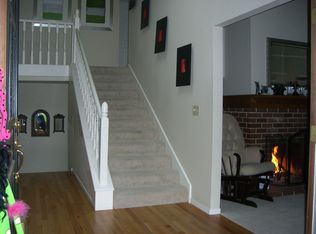 10233 SW Susquehanna Dr, Tualatin, OR 97062