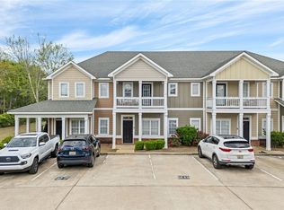 1957 Wire Rd APT 28, Auburn, AL 36832