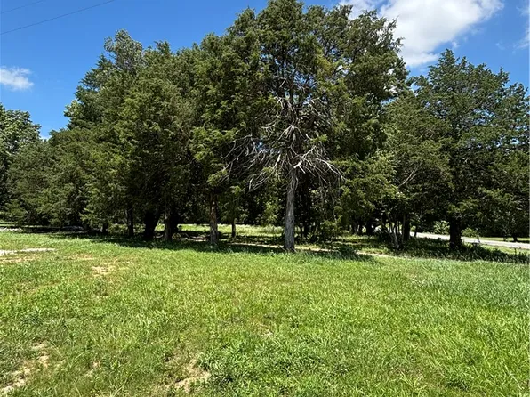 10348 East Ave #72, Pea Ridge, AR 72751
