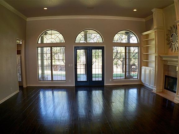 2nd image of 8001 NW 127th Cir