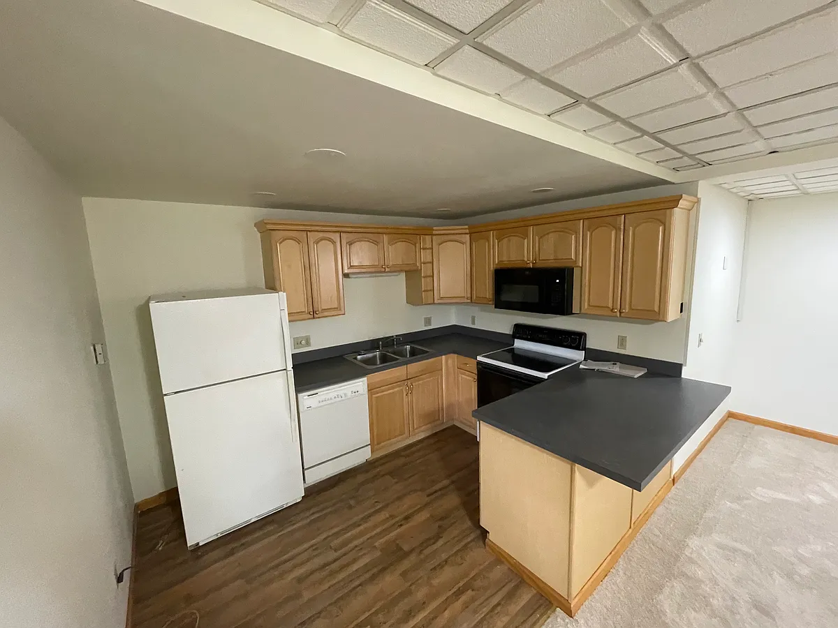 Building Photo - 29 Abbott St #L