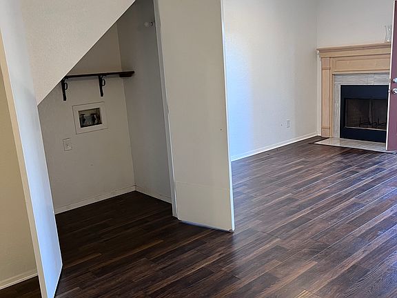 Washer and Dryer Connect, Fire Place