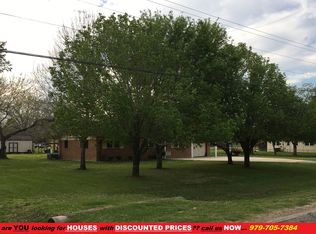 5813 County Road 288, Angleton, TX 77515