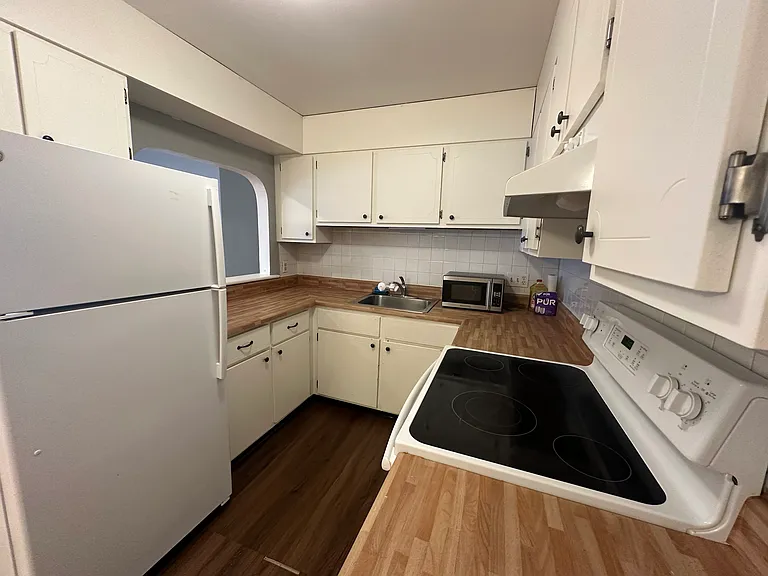 43 Jacqueline Rd #12 — Photo 5