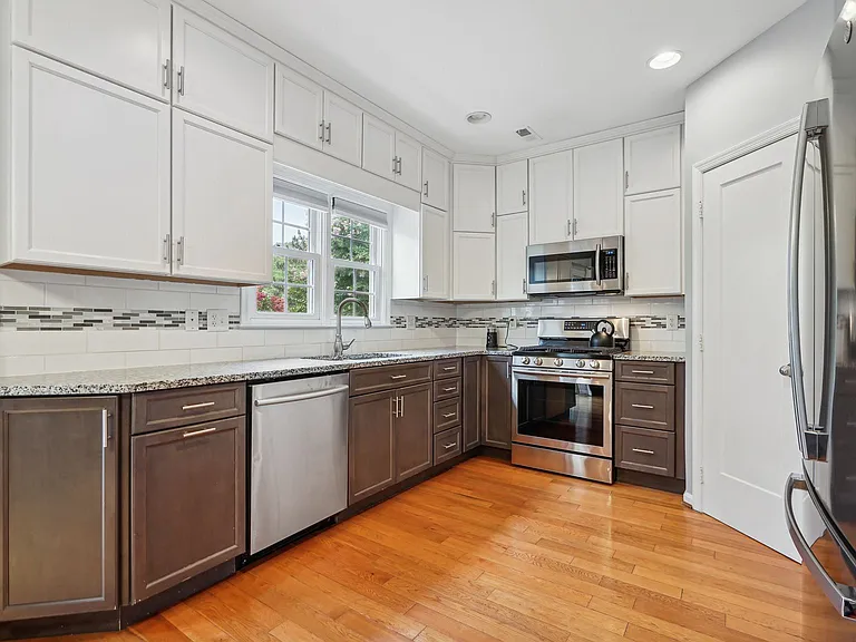 7035 Fieldhurst Ct #1 — Photo 9