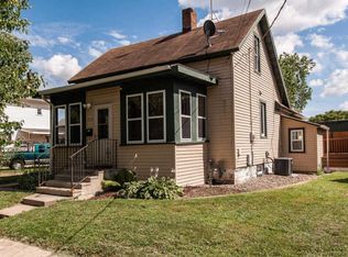 212 8th St NW, Rochester, MN 55901