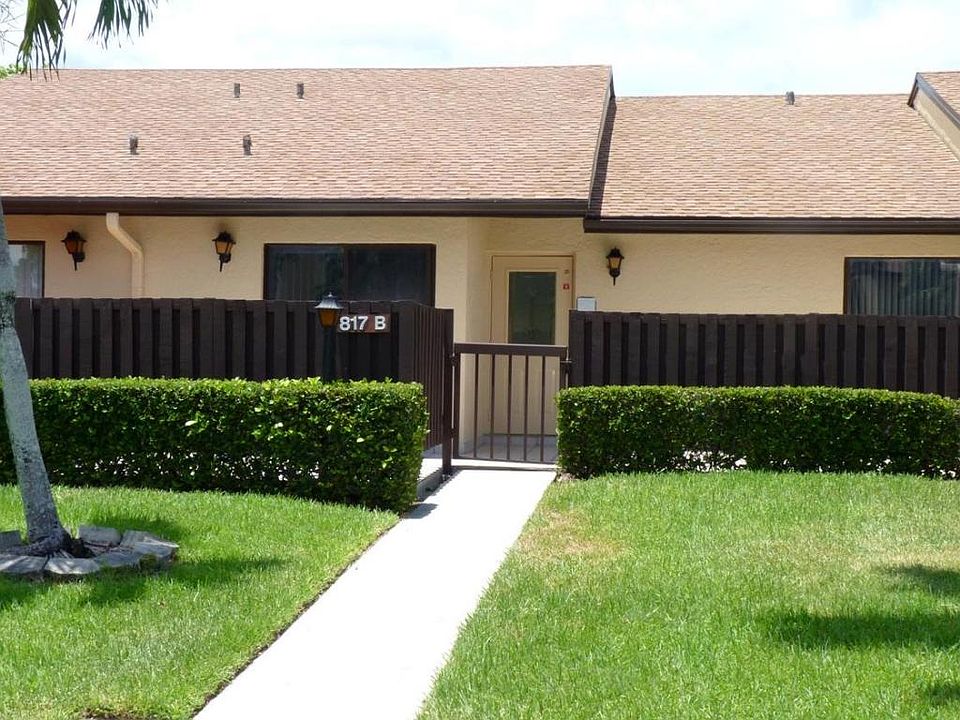 1st image of 817 Sky Pine Way APT B