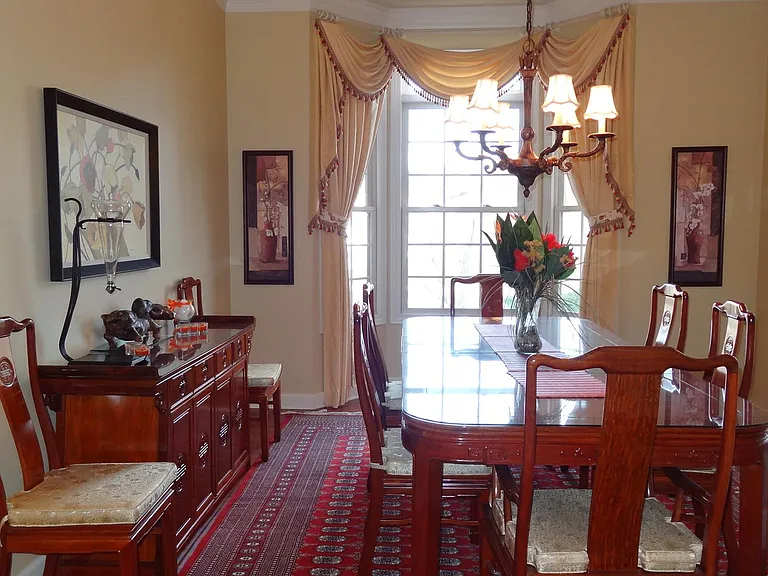 Dining Room at 1st Floor