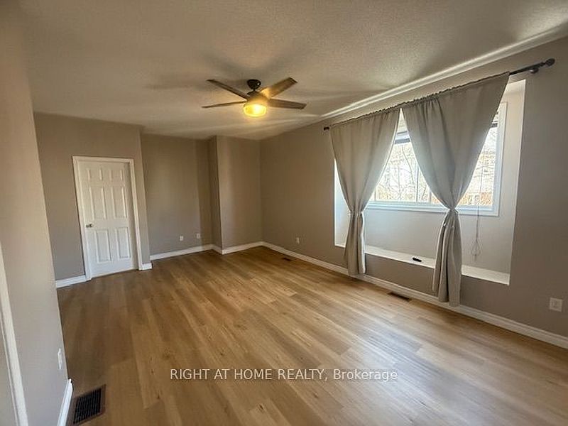 Burlington House for rent - 3 Bedrooms — photo 8