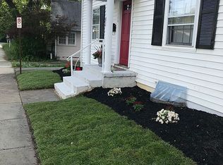 5306 Willard Ave, Chevy Chase, MD 20815