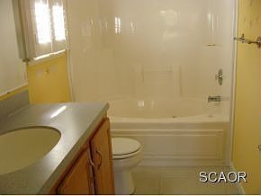 3rd image of 3228 Greens Way