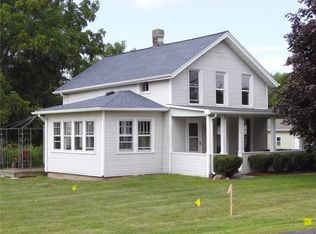 5286 Bridgeman Rd, Lewiston, NY 14092