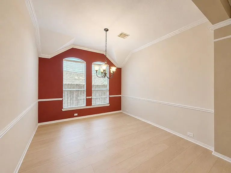 3043 Summercrest Dr — Photo 14