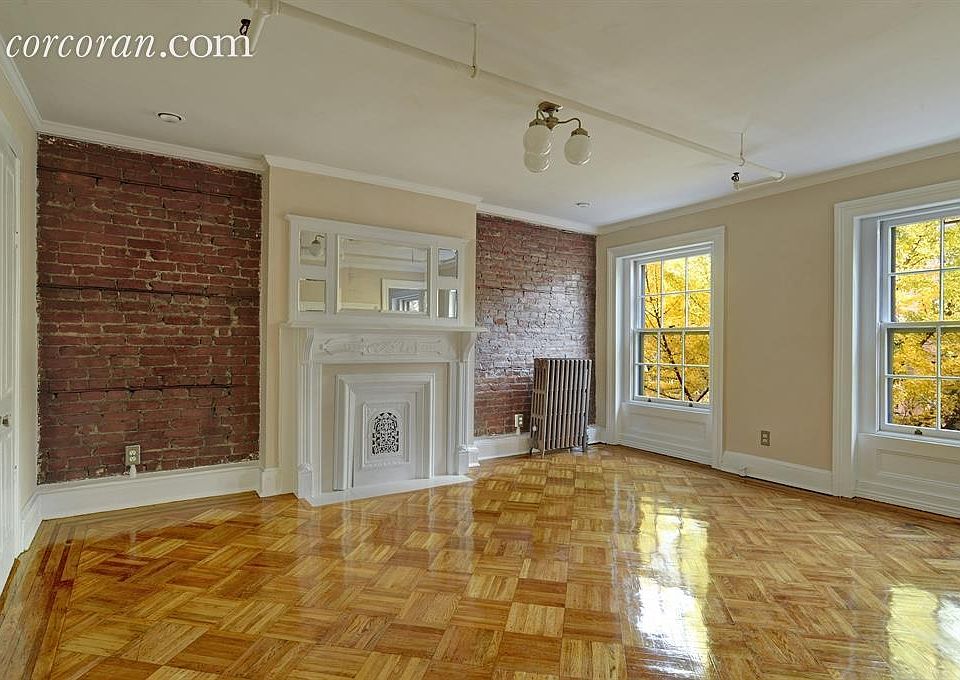 1st image of 22 S Oxford St #4