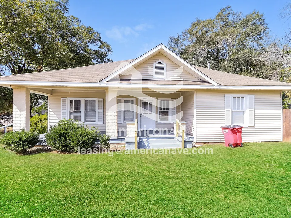 1595 Edna Pl
