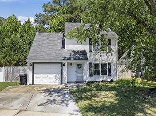 1317 Beacons Reach Dr, Virginia Beach, VA 23454