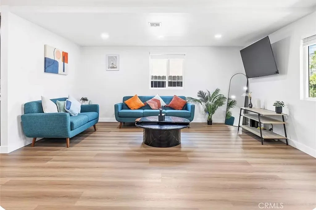 3 bed, 1530 sqft, $3,750 — Photo 4