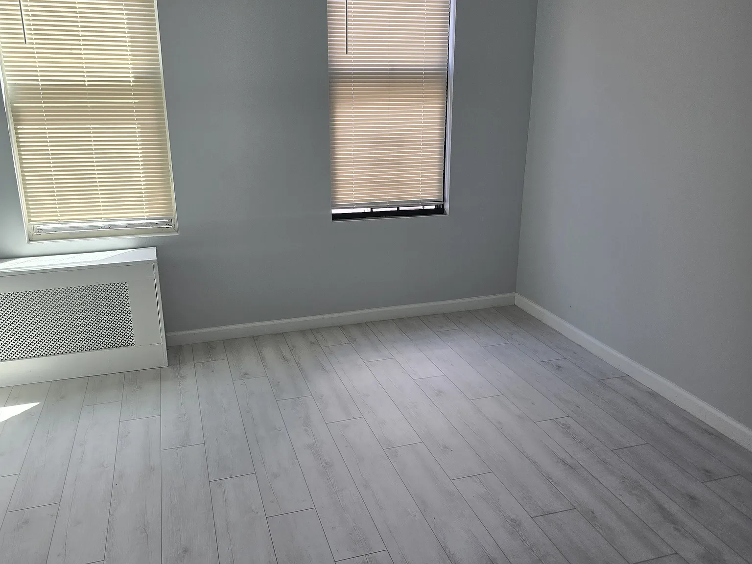 2 bed, 1000 sqft, $3,000 — Photo 4