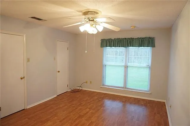 4216 Loire Dr — Photo 24