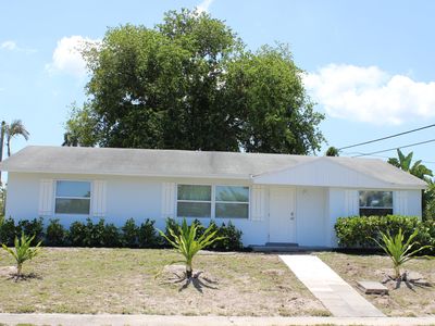 12015 Colony Avenue, Palm Beach Gardens, FL, 33410