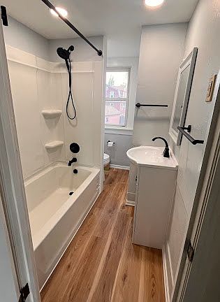 5th image of 539 Clemesha Ave