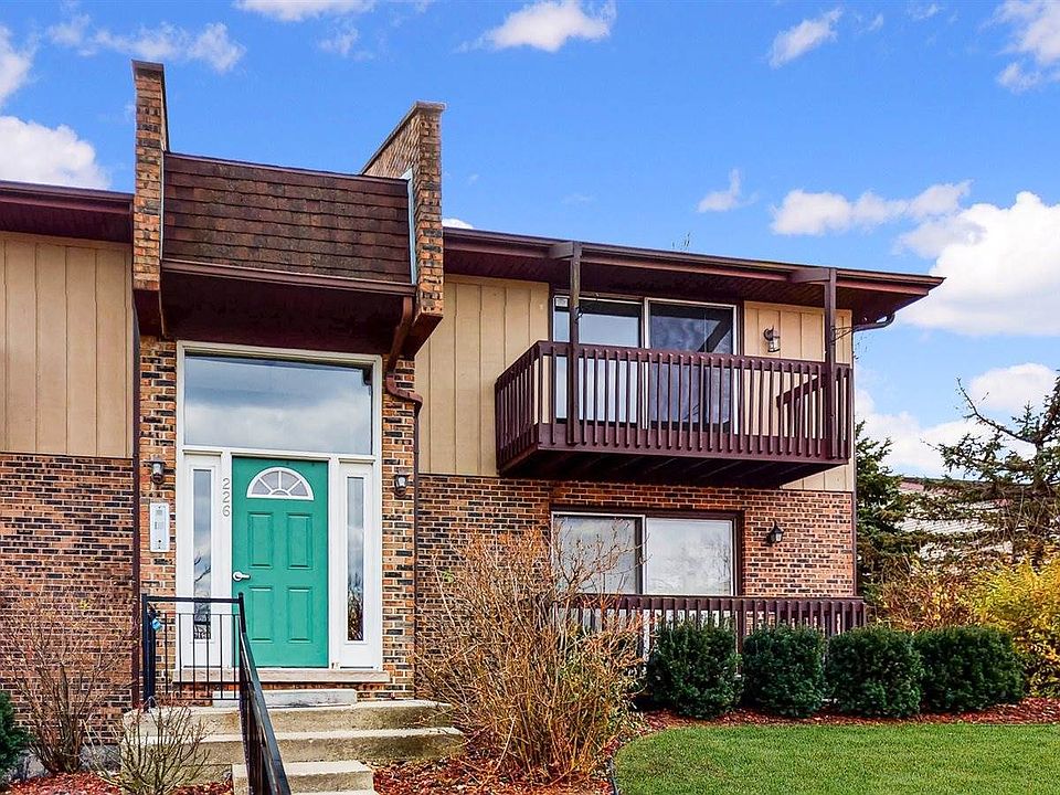 1st image of 226 Manor Dr Unit 4
