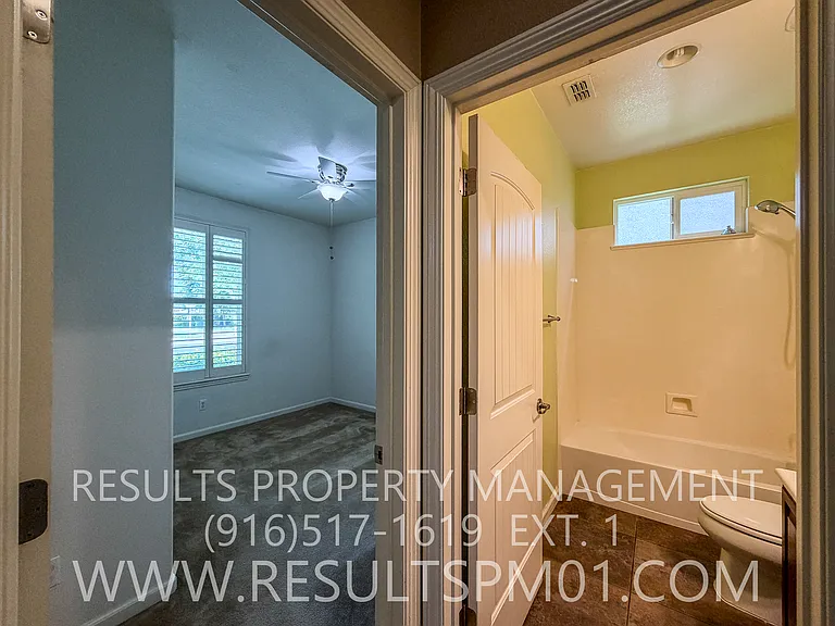 2905 Market St — Photo 14