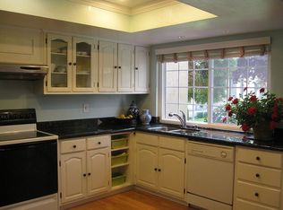 1074 Queensbrook Dr, San Jose, CA