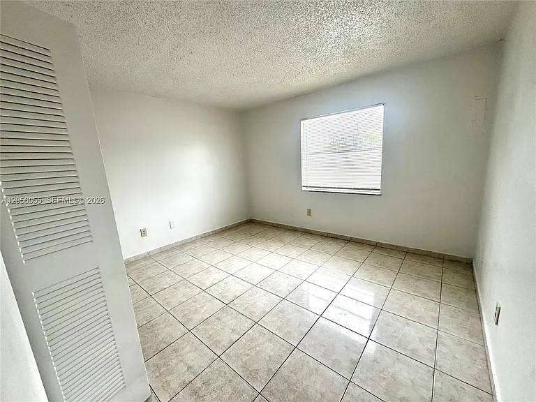 888 NE 132nd St #207 — Photo 8