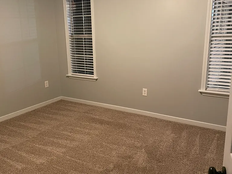 512 Greenhead Cir — Photo 19