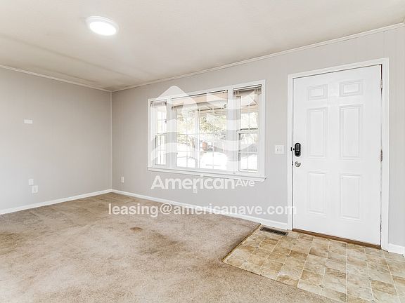 5312_002_living_room_2.jpg