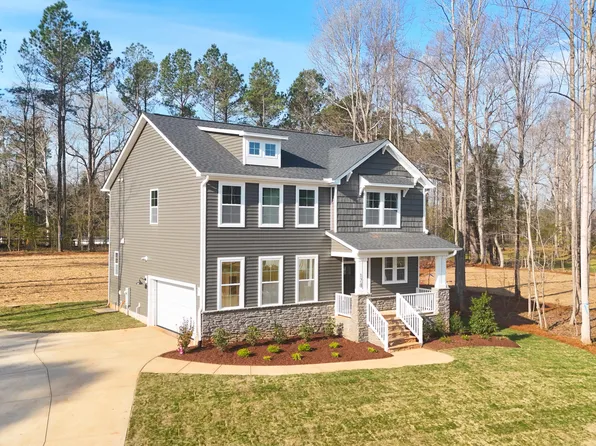 178 Charlotte Knoll St, Zebulon, NC 27597