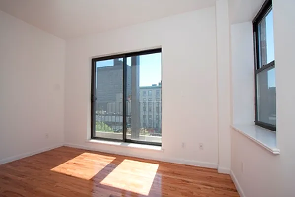 Rented by J Misrahi Realty Corp | media 32