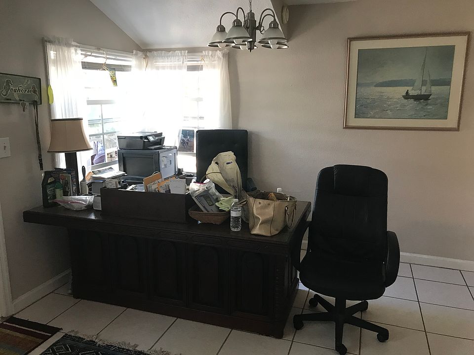 1st image of 425 Doric Ct