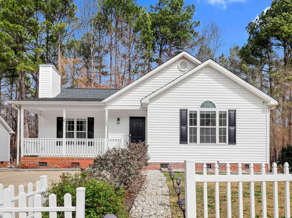 1120 Curtiss Dr, Garner, NC 27529