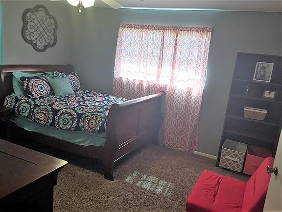 2nd image of 217 Sandalwood Ln