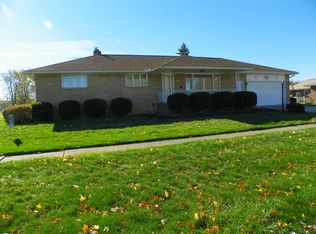 1011 Meister Rd, Lorain, OH 44052