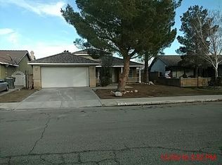 2310 Westpark Dr, Rosamond, CA
