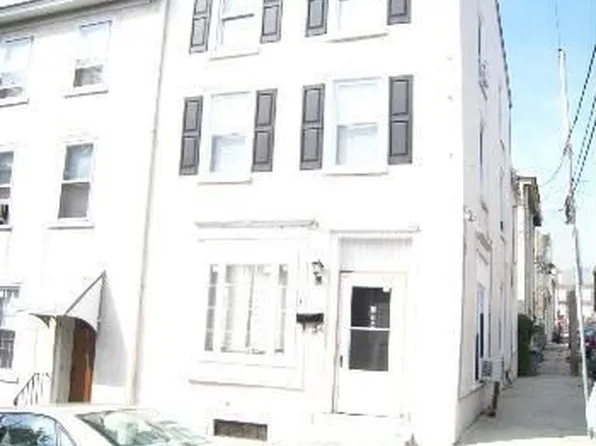 130 Jamestown Ave, Philadelphia, PA 19127