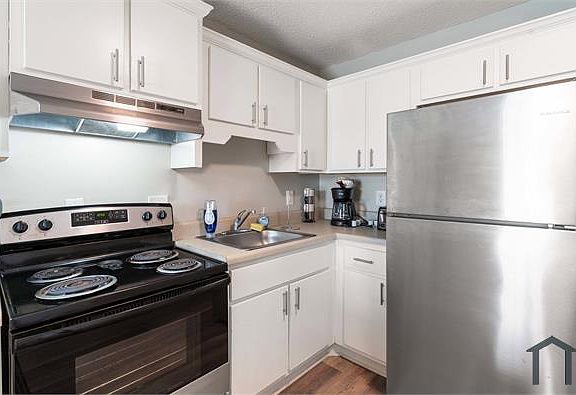 5th image of 1609 Parnell St #G